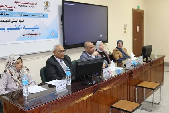 Under the slogan "Our country... a trust in our hands", the activities of the fourth community environmental day were launched under the title "Faculty of Medicine without smoking"