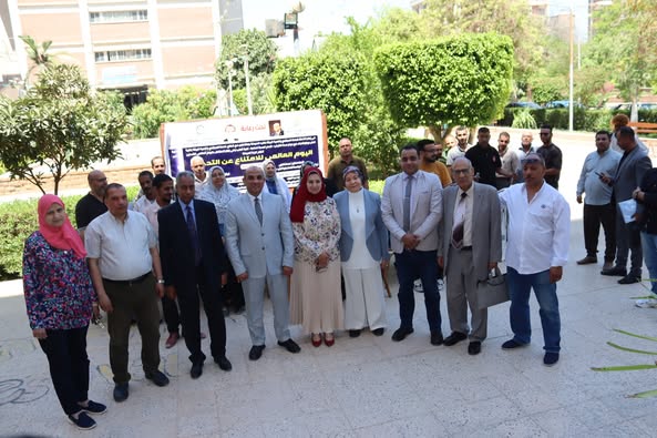 The Faculty of Medicine, in cooperation with the Faculty of Pharmacy, organized a health and educational day on (smoking and prevention of chronic diseases such as diabetes, anemia, and obesity) as part of World No Tobacco Day.