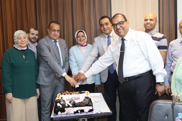 A meeting of the Board of Directors for Professional Programs and Diplomas was held, chaired by the Dean of the College of Medicine, the College's Vice Deans, the Professional Diploma Coordinators, and the College Secretary to discuss some proposals submitted by the diploma coordinators.