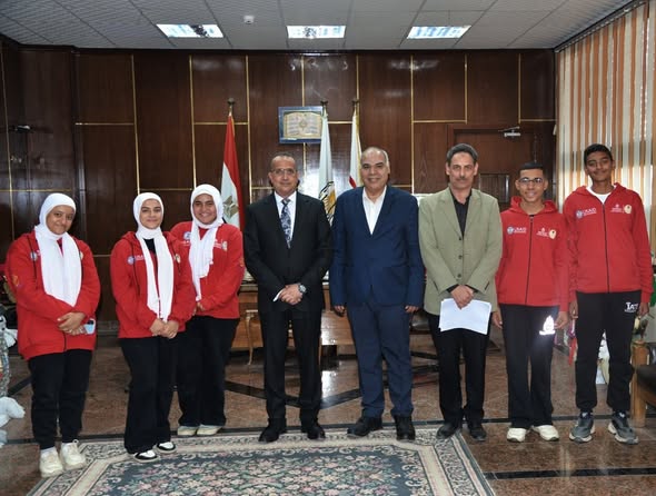 The Faculty of Medicine at Assiut University is hosting students from Ahmed Deif Allah International School of Applied Technology to support an innovative graduation project for diagnosing depression using artificial intelligence.
