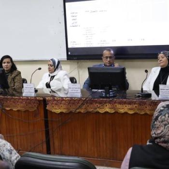 The first meeting to introduce the new postgraduate studies regulations (credit hours) to the heads and coordinators of clinical departments