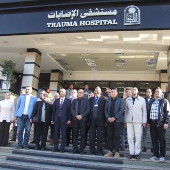 The University President visits the Trauma and Emergency Hospital in preparation for the trauma unit's move to the hospital.