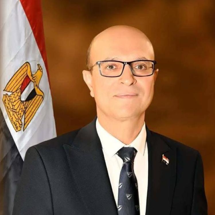 A medical team in the Neurosurgery Department at Assiut University successfully removed a "hemangioma" from the brainstem of a young patient.