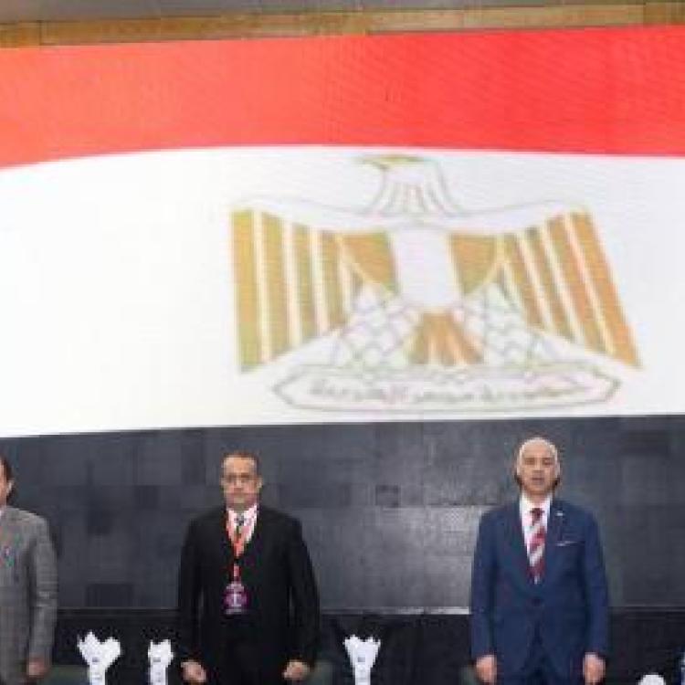 The Department of Pediatrics and the Department of Internal Medicine launch their first conference on pediatric immunology and rheumatology.