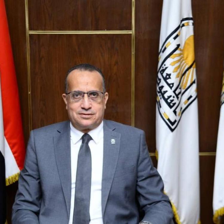 The Dean of the Faculty of Medicine commends the successes of the postgraduate studies and research sector during the year 2025