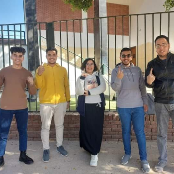 Congratulations to the College of Medicine Geniuses team for taking first place in the University Geniuses League and for their victory in the final match against the College of Sugar Industry Technology and Integrated Industries.