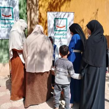 The Faculty of Medicine continues its health awareness and free medical examination activities through integrated health convoys to the village of Baqour - Abu Tig Center, in cooperation with the "Decent Life" Foundation.