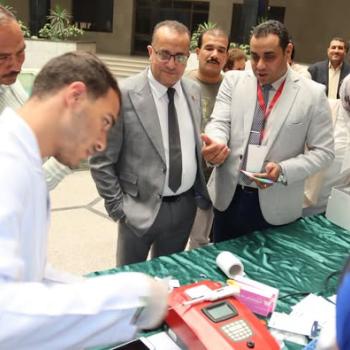 يوم صحى ضمن فعاليات افتتاح المؤتمر السA health day as part of the opening activities of the 35th annual conference of the Faculty of Medicine, Assiut Universityنوي (٣٥) لكلية الطب بجامعة أسيوط