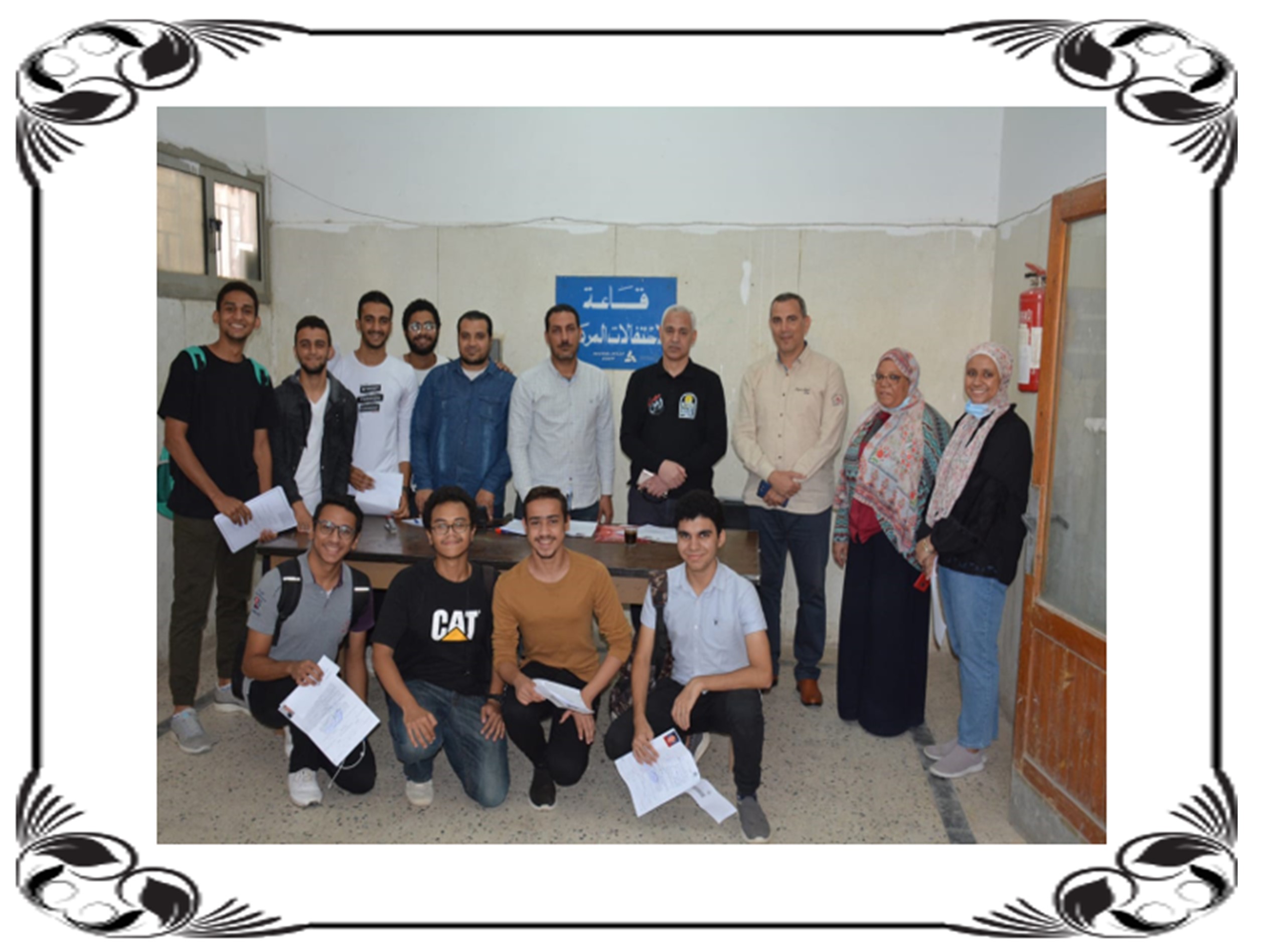 متابعة السيد الأستاذ الدكتور / أحمد محمد عبد المولى  عميد الكلية- إجراءات الترشيح لإنتخابات  إتحاد طلاب كلية الصيدلة