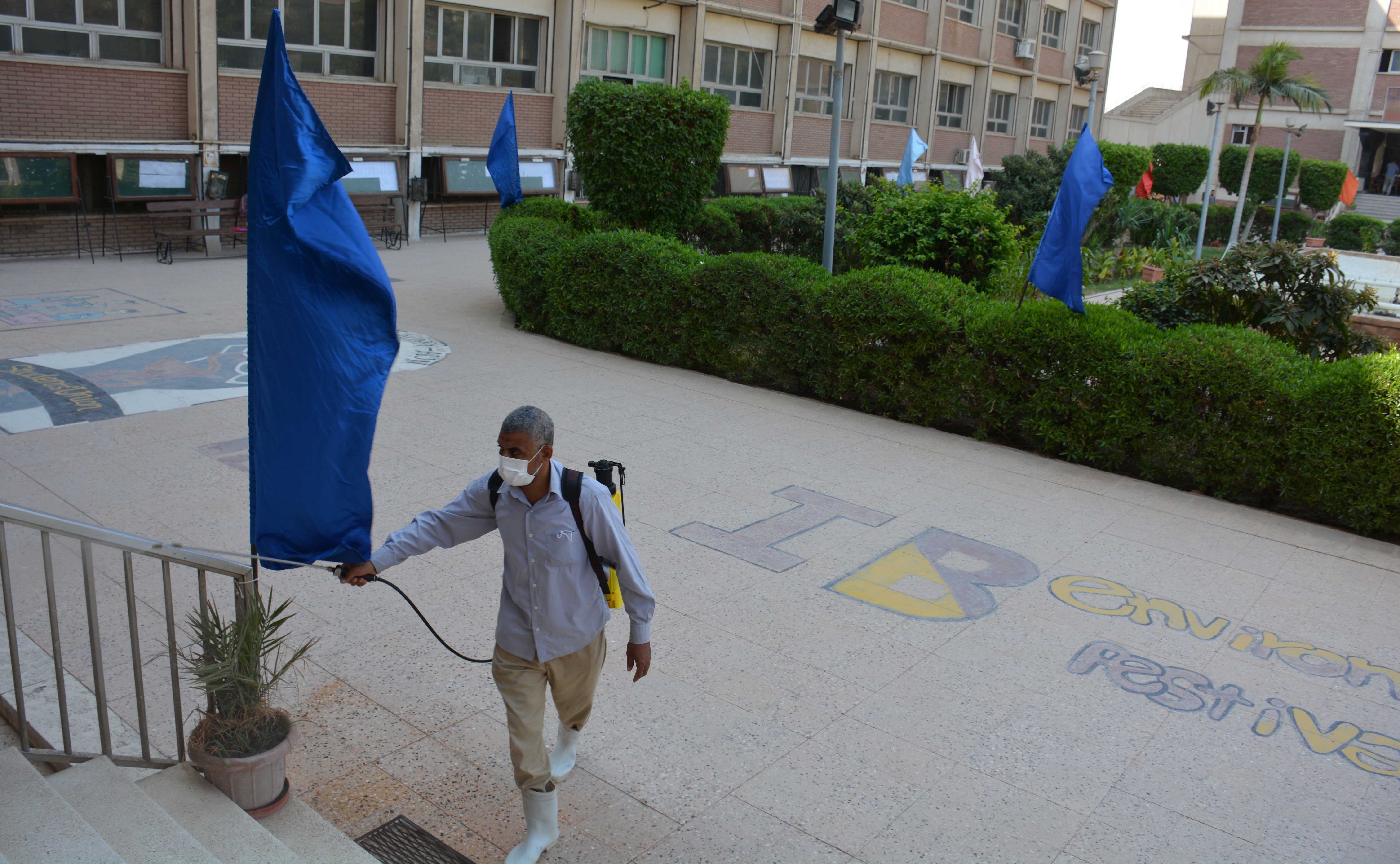 إستعدادات كلية الصيدلة تزامناً مع بدء العام الجامعى 2021-2022م