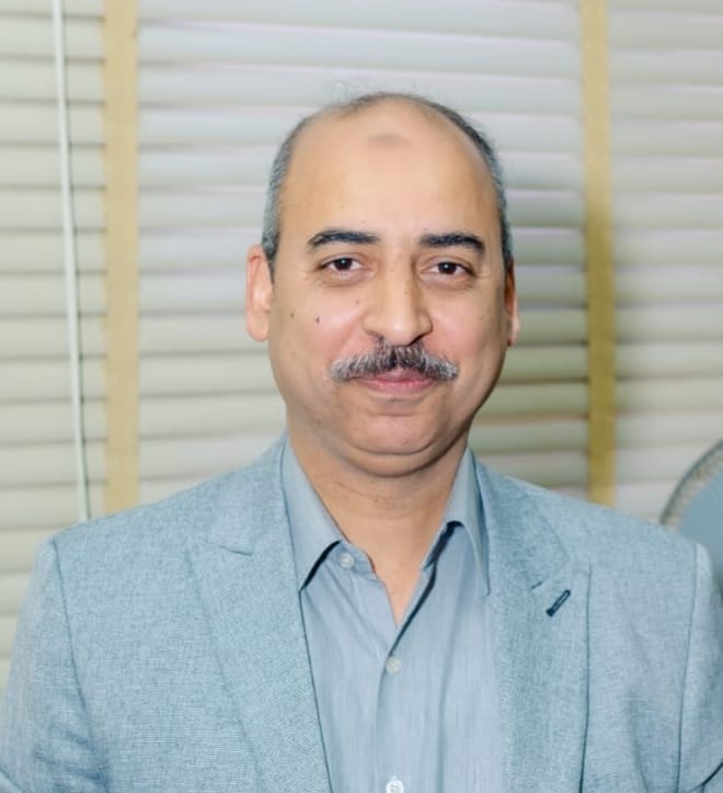 وكيل الكلية لشئون خدمة المجتمع وتنمية البيئة