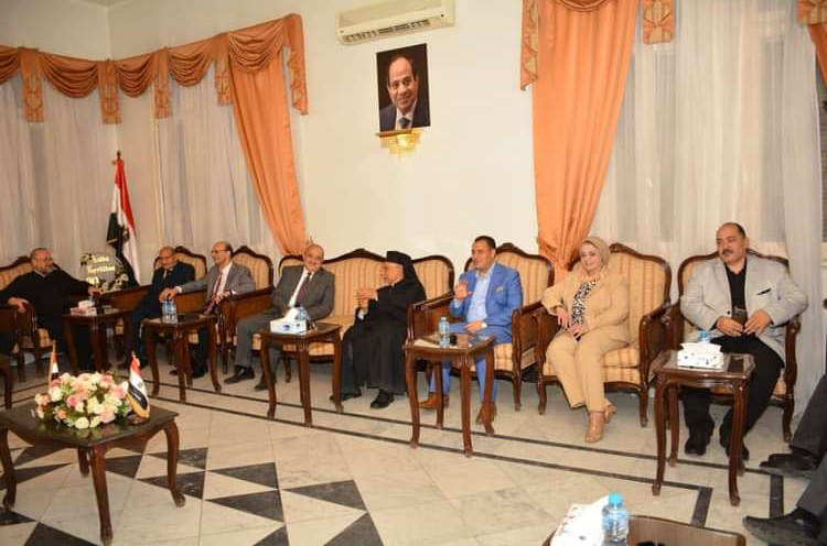 زيارة رئيس جامعة اسيوط السيد الاستاذ الدكتور /طارق الجمال إلى عدد من كنائس وأديرة أسيوط لتقديم التهنئة إلى الاخوة الاقباط بمناسبة عيد القيامة المجيد 